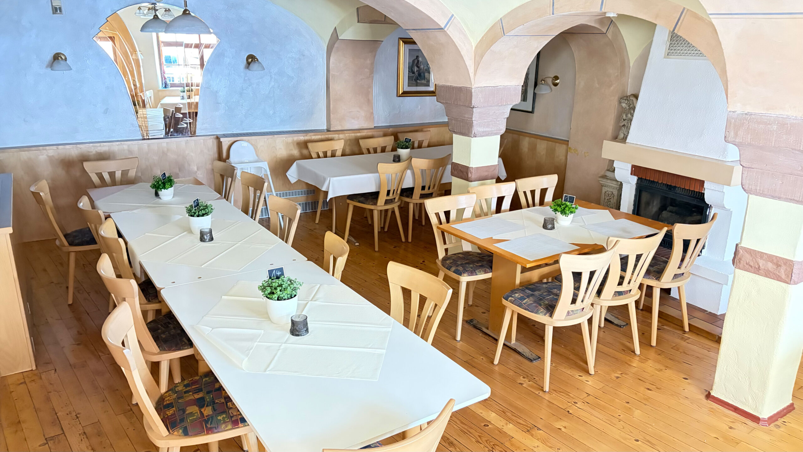 Gastraum im Keller des Gasthaus Salmen